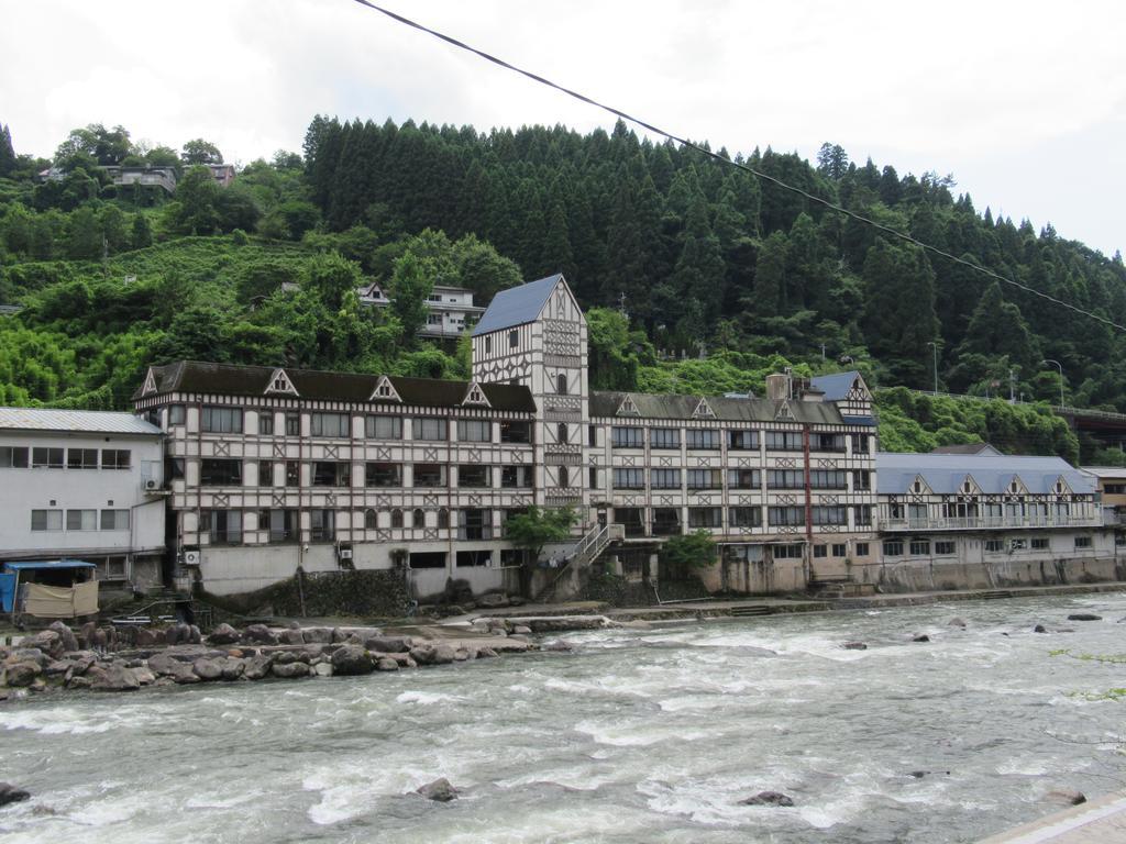 Amagase Onsen Hotel Suikoen ฮิตะ ภายนอก รูปภาพ