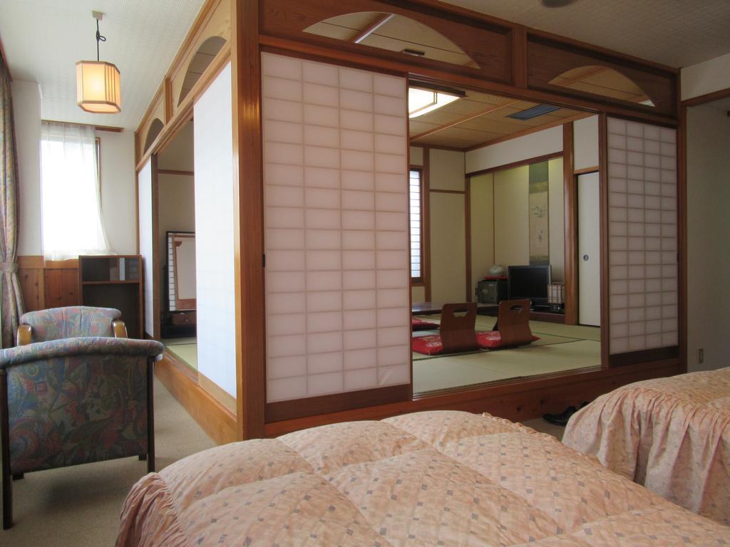 Amagase Onsen Hotel Suikoen ฮิตะ ภายนอก รูปภาพ